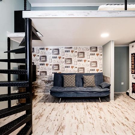 Hungarian Rebelian With Ac Apartment Budapest Exterior photo