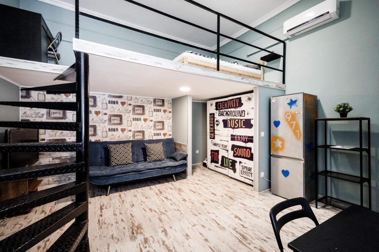 Hungarian Rebelian With Ac Apartment Budapest Exterior photo